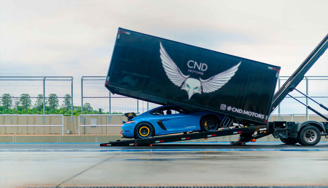 Porsche 718 GT4 RS Manthey