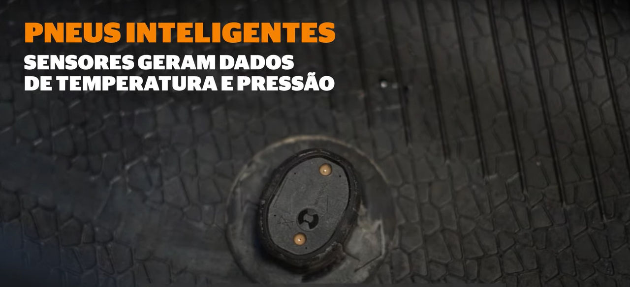 (foto em close de sensor de pneu inteligente da Continental, instalado dentro do pneu)
